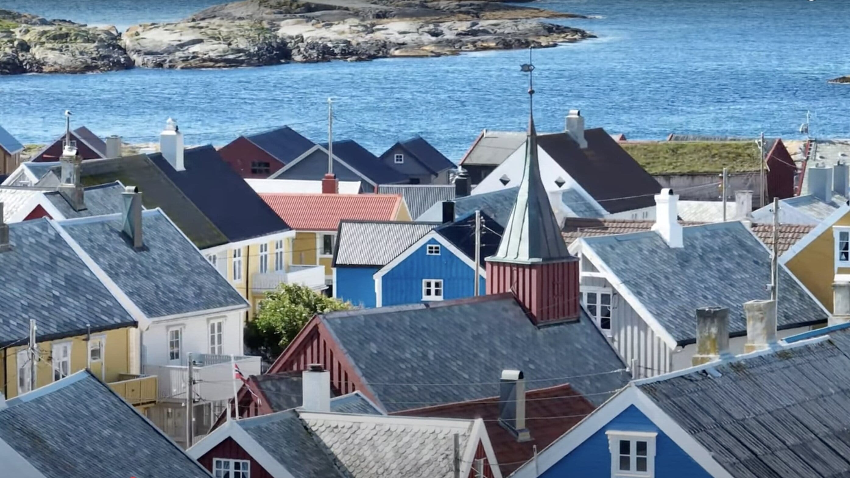 Grip stavkirke fra lufta